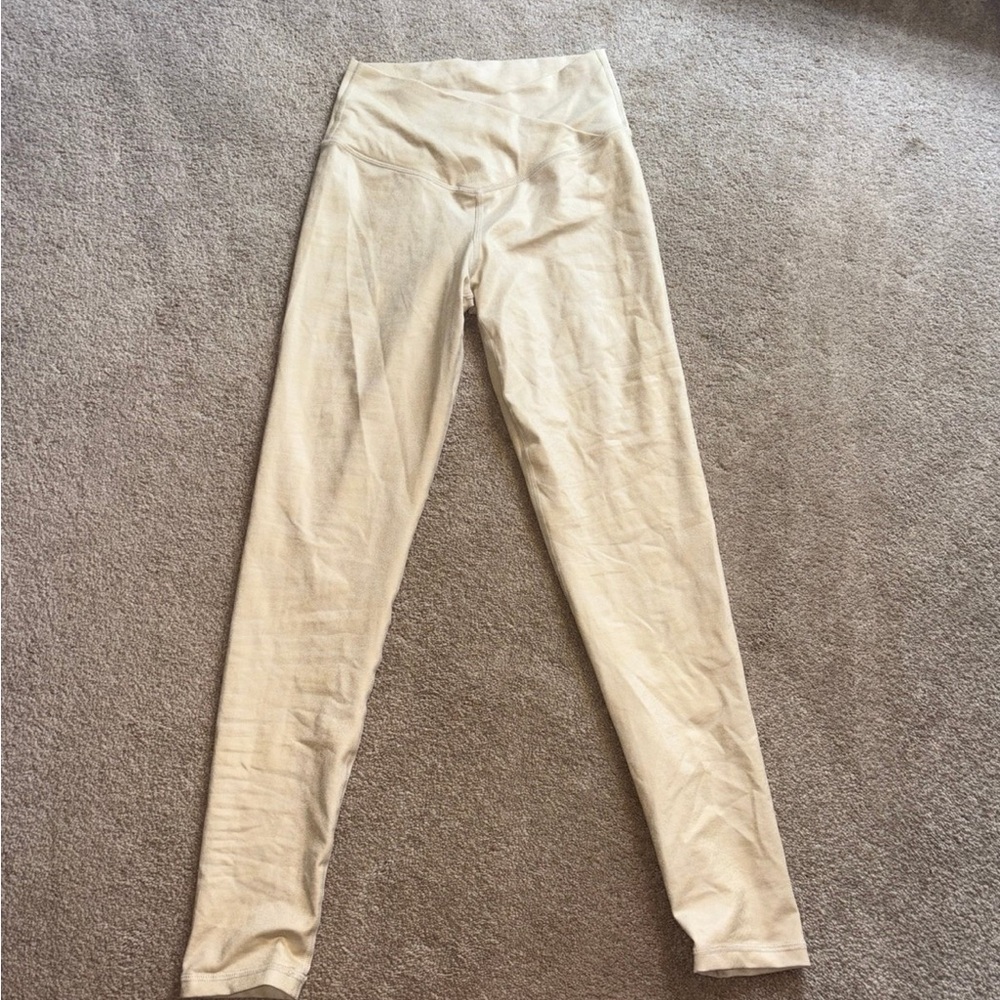 Cream High-Waisted Leggings